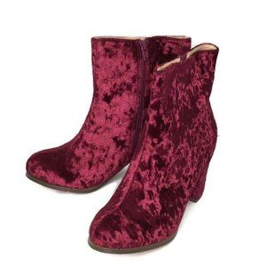Chase and Chloe Burgundy Velvet Ankle Boots Size 7
